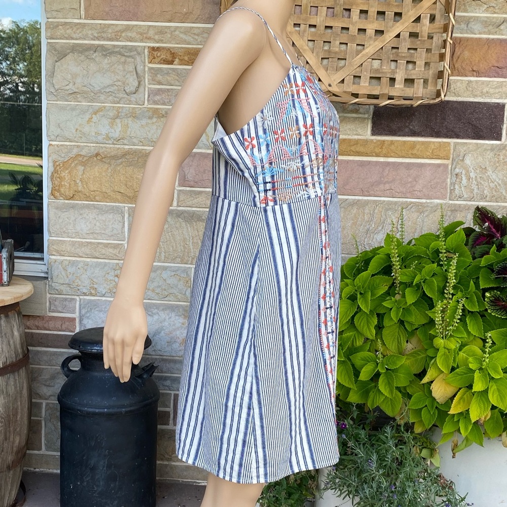 Altar’d State‎ Embroidered Dress - Picture 6 of 12